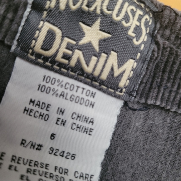 Vintage Jumpers - Picture 4 of 5